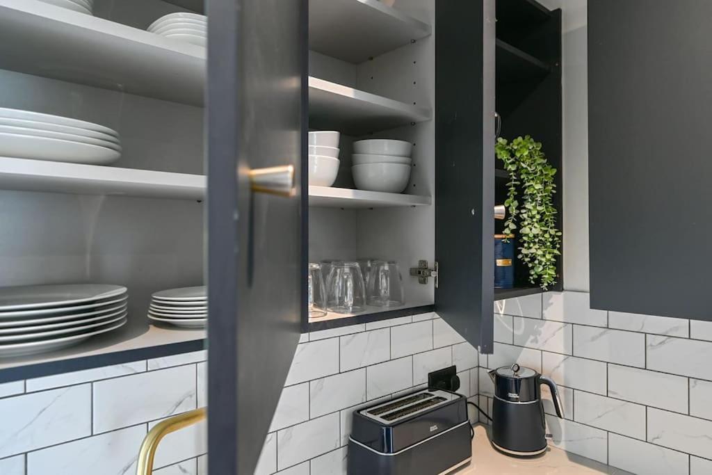Stunning Spacious Duplex With Garden 141A Hastings Exterior foto